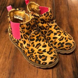 carter's leopard boots